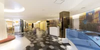 Osaka Hotel Jeslyn Xie 